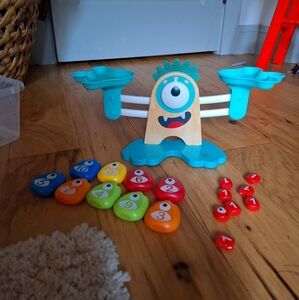 HAPE MONSTER SCALE TOY
